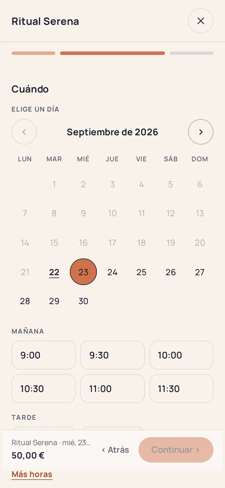 Selección de día y hora: solo se ofrecen las horas libres