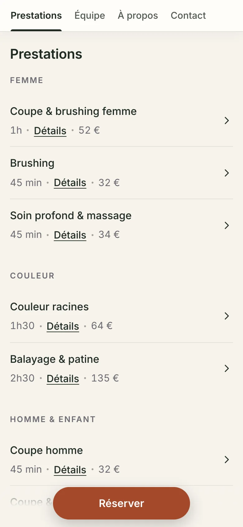 Page de réservation de Maison Rivière sur téléphone : la liste des prestations avec durée et prix